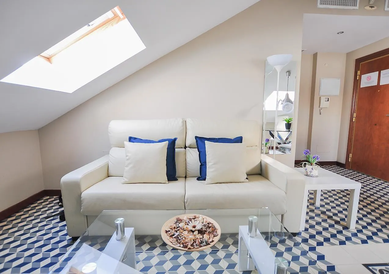Hm Perchel Apartment Malaga